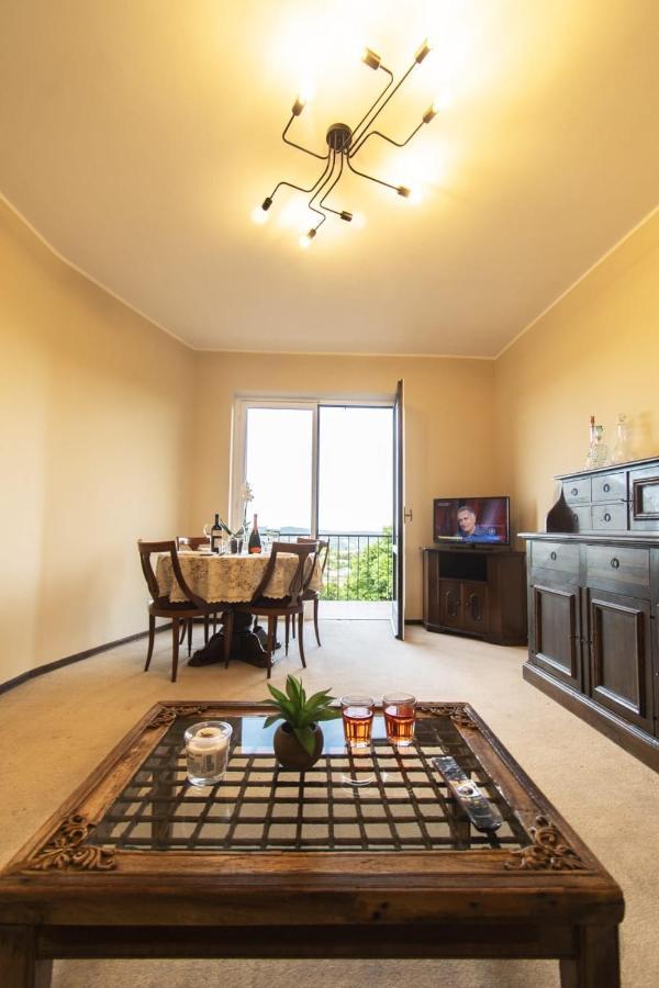 Bellavista Lake Apartment Pisano Eksteriør bilde